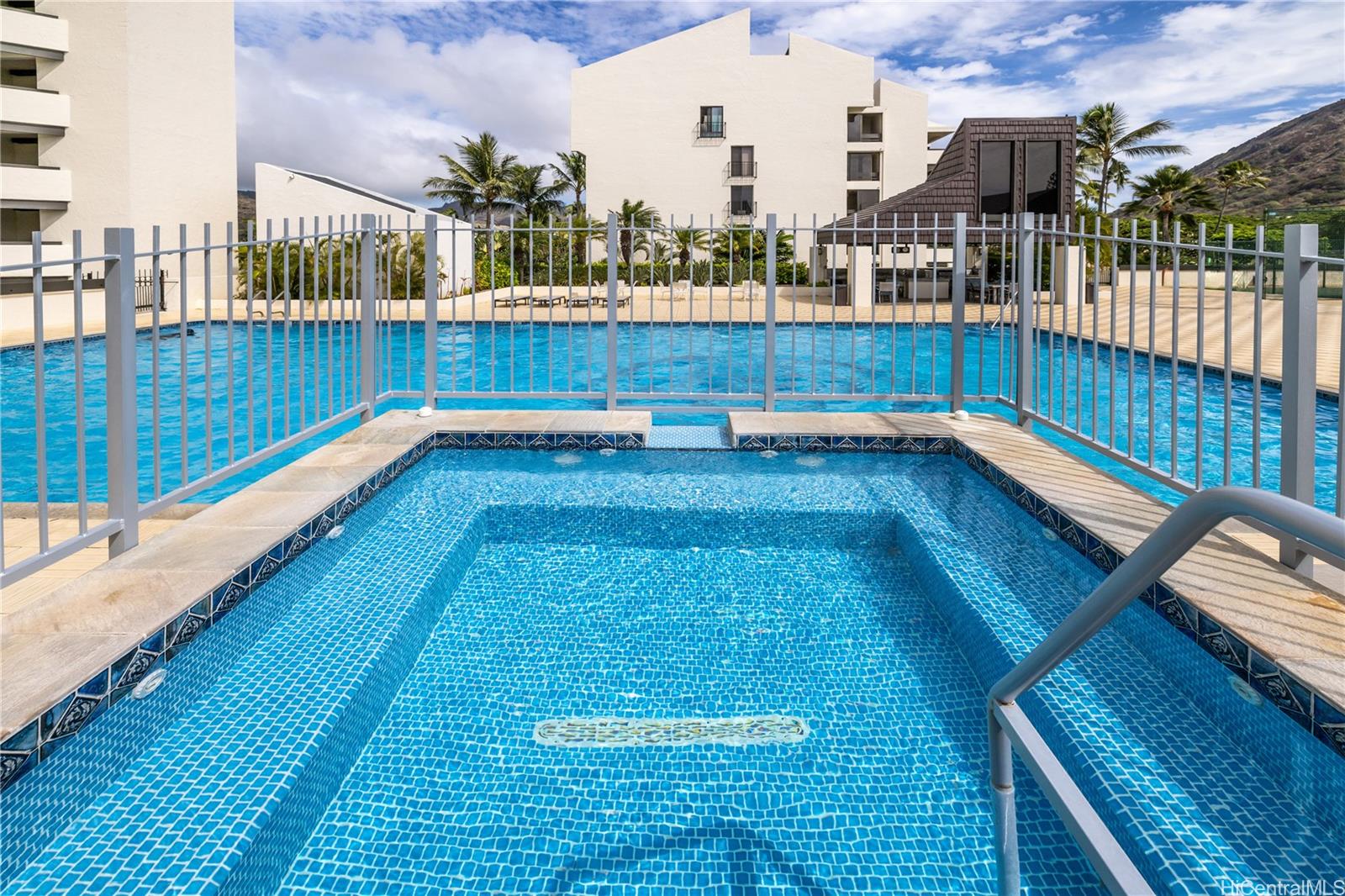 500 Lunalilo Home Road, Unit 16G Honolulu, HI 96825 - Photo 15 of 25 Enjoy the