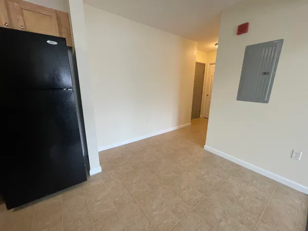 $1,945 | 50 Sentinel Court, Unit 200, Manchester, NH 03103