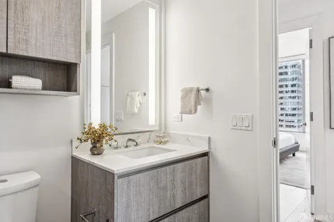 $1,850,000 | 201 Folsom Street, Unit 21B, San Francisco, CA 94105