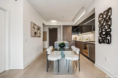 $1,850,000 | 201 Folsom Street, Unit 21B, San Francisco, CA 94105