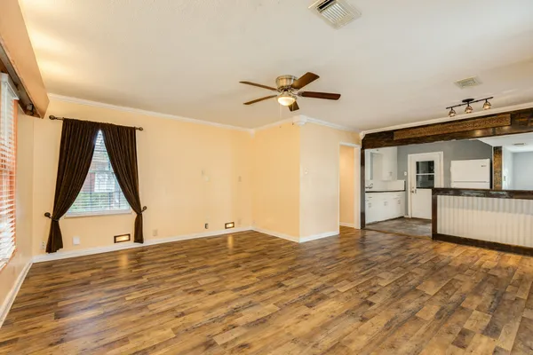 $135,000 | 1331 West 8th Street, Freeport, TX 77541