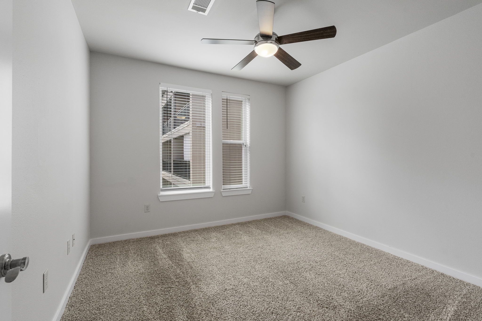 1900 Barton Springs Road, Unit 4017 Austin, TX 78704 - Photo 14 of 40