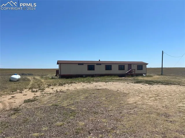 $180,000 | 7825 Boone Road, Yoder, CO 80864