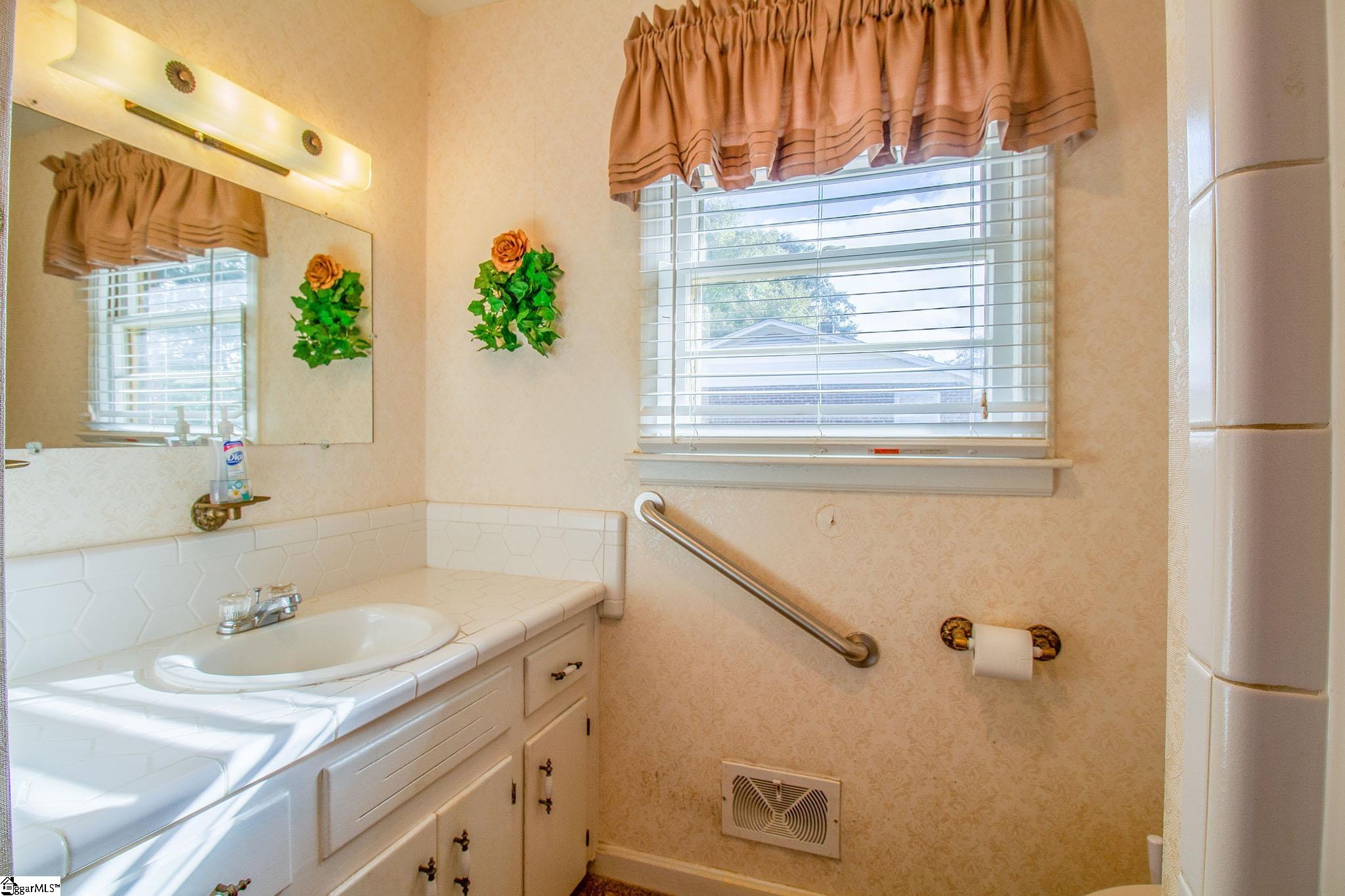 436 Tolar Road Travelers Rest, SC 29690 - Photo 17 of 31 Gallery Image 17