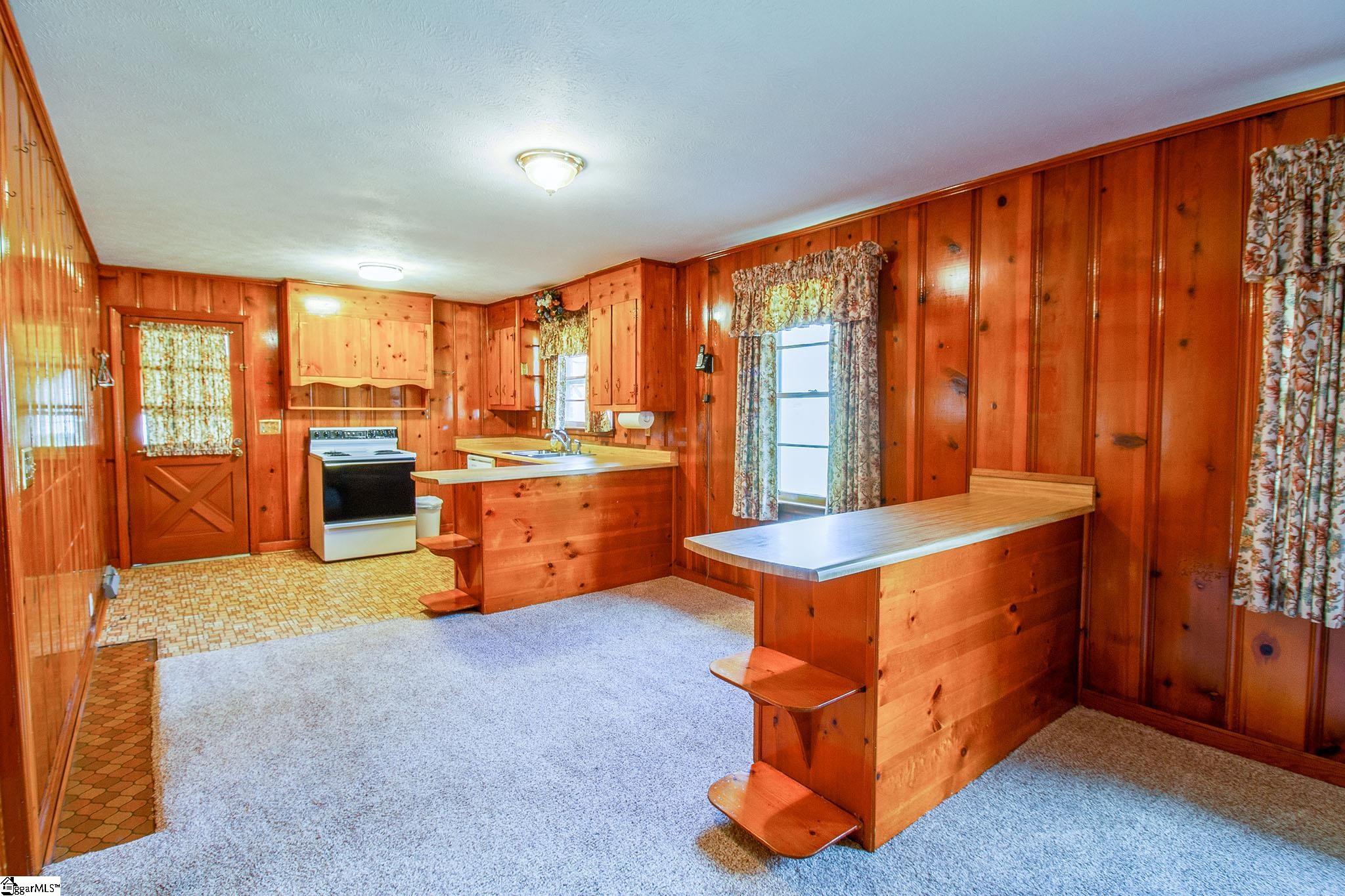 436 Tolar Road Travelers Rest, SC 29690 - Photo 9 of 31 Gallery Image 9