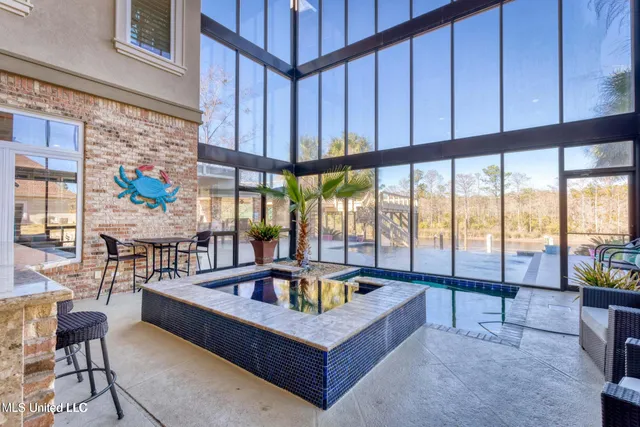 $1,590,000 | 8230 Maunalani Place, Diamondhead, MS 39525