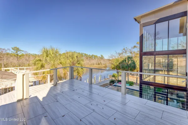 $1,590,000 | 8230 Maunalani Place, Diamondhead, MS 39525