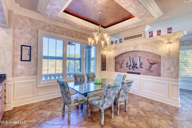 $1,590,000 | 8230 Maunalani Place, Diamondhead, MS 39525