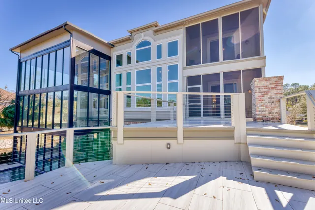 $1,590,000 | 8230 Maunalani Place, Diamondhead, MS 39525