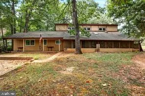 $229,900 | 102 Middle Cross Trail, Harpers Ferry, WV 25425