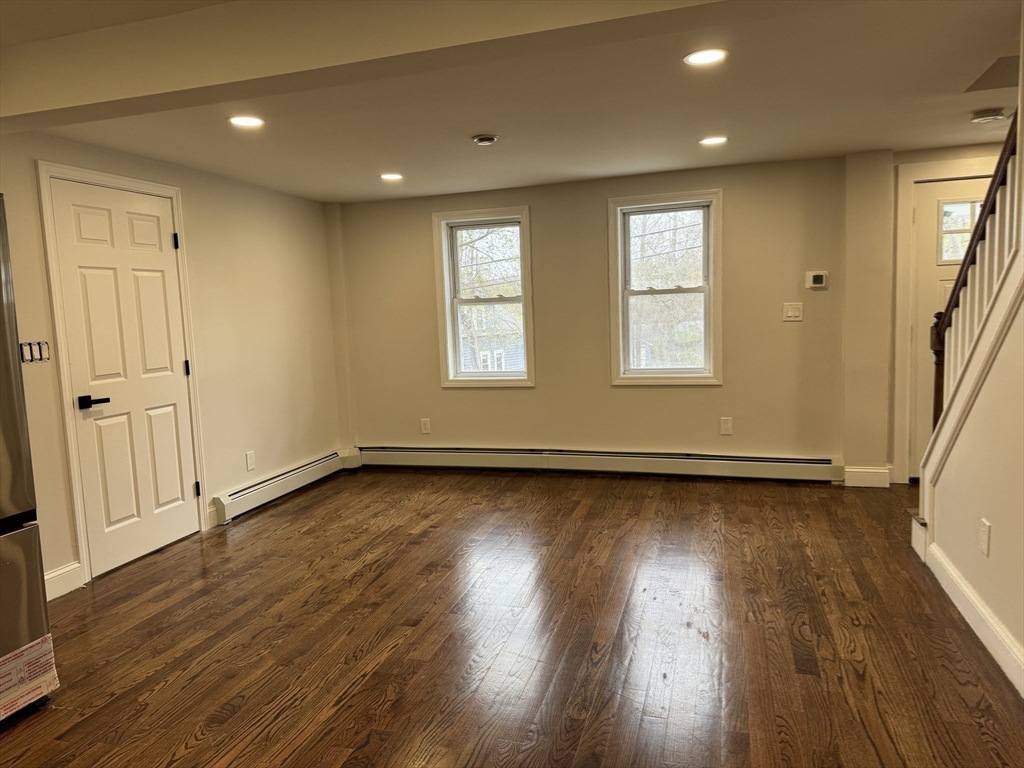 98 Elm Street Blackstone, MA 01504 - Photo 14 of 42 Gallery Image 14