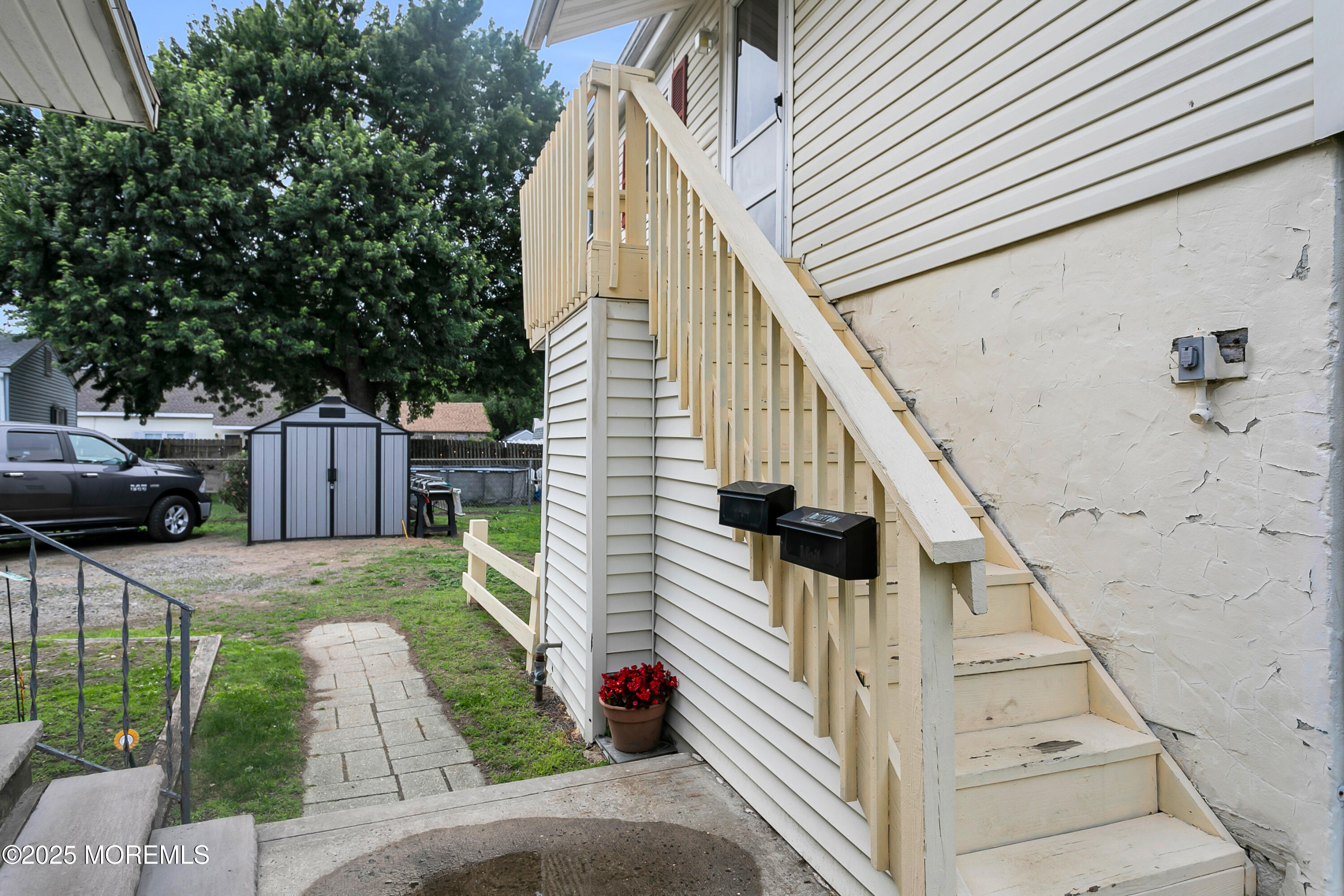 289 Port Monmouth Road North Middletown, NJ 07748 - Photo 24 of 37 a view of a house with backyard and sitting area
