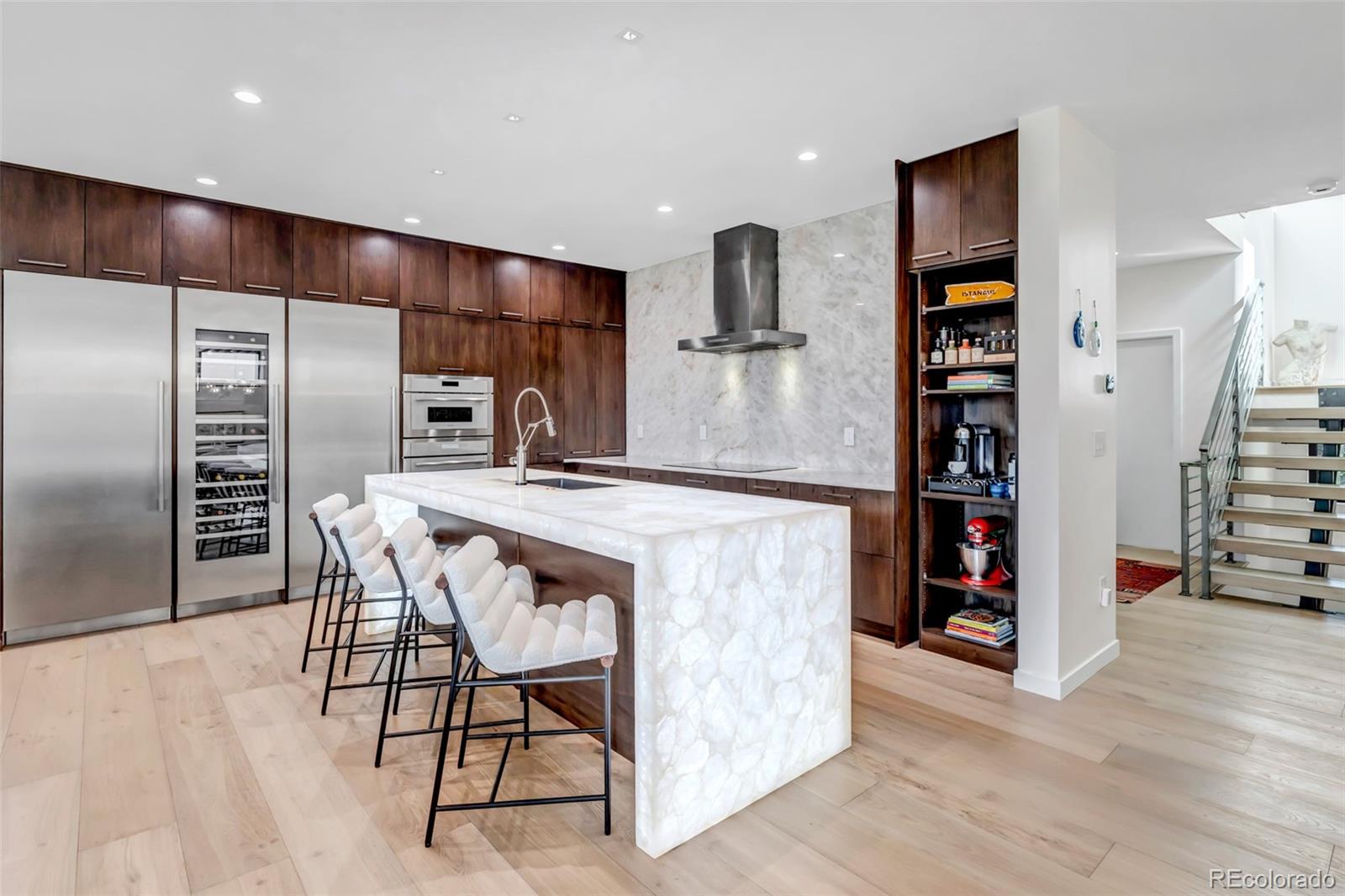 1375 South Elizabeth Street Denver, CO 80210 - Photo 4 of 50