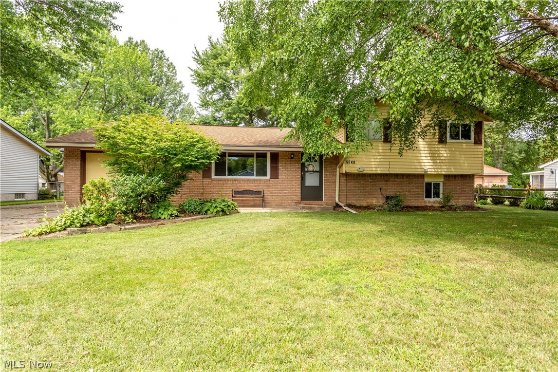 5640 Lear Nagle Road North Ridgeville, OH 44039 - Photo 1 of 31 Gallery Image 1