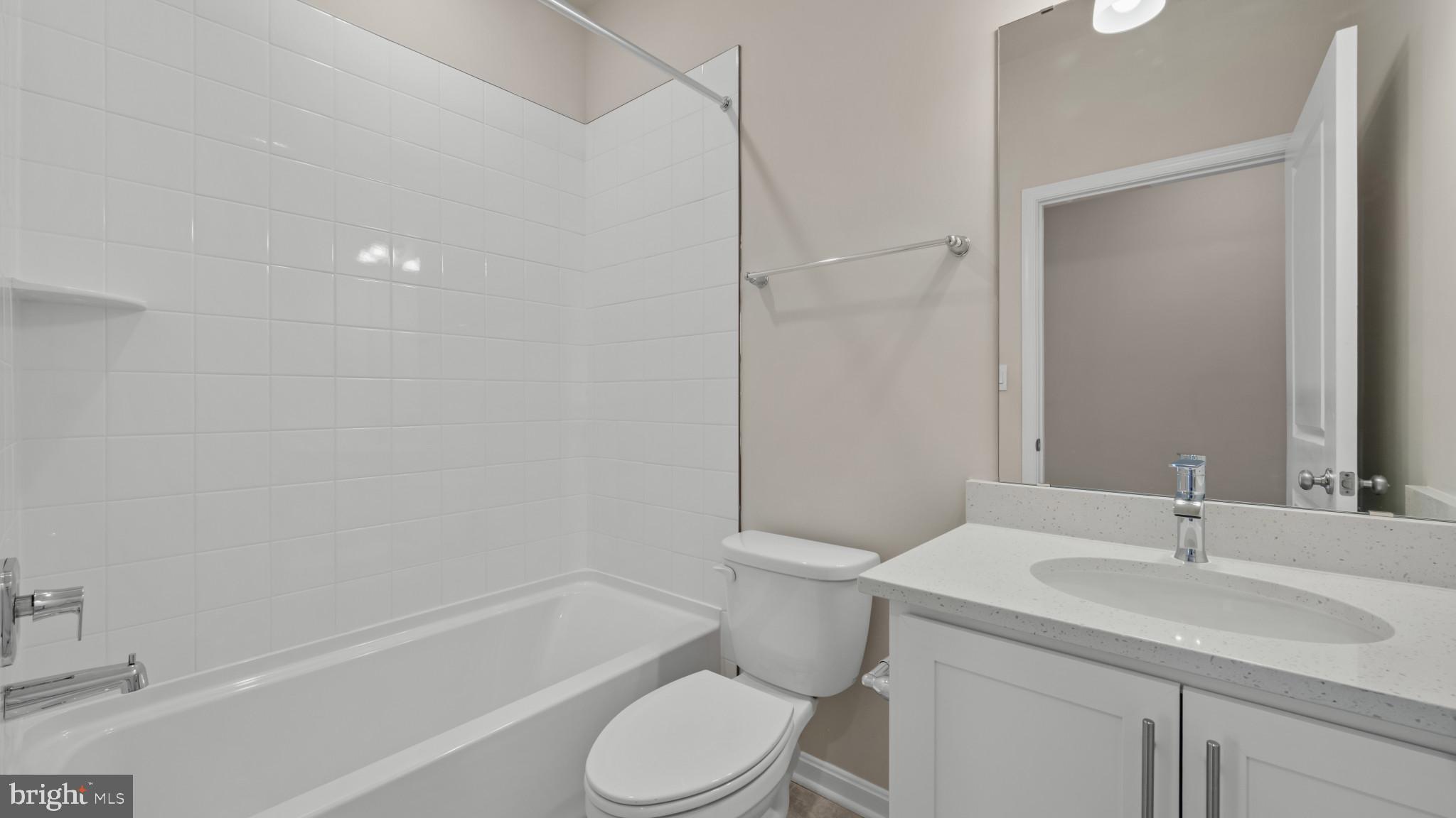6 Comes Rdg Court Rosedale, MD 21237 - Photo 13 of 51