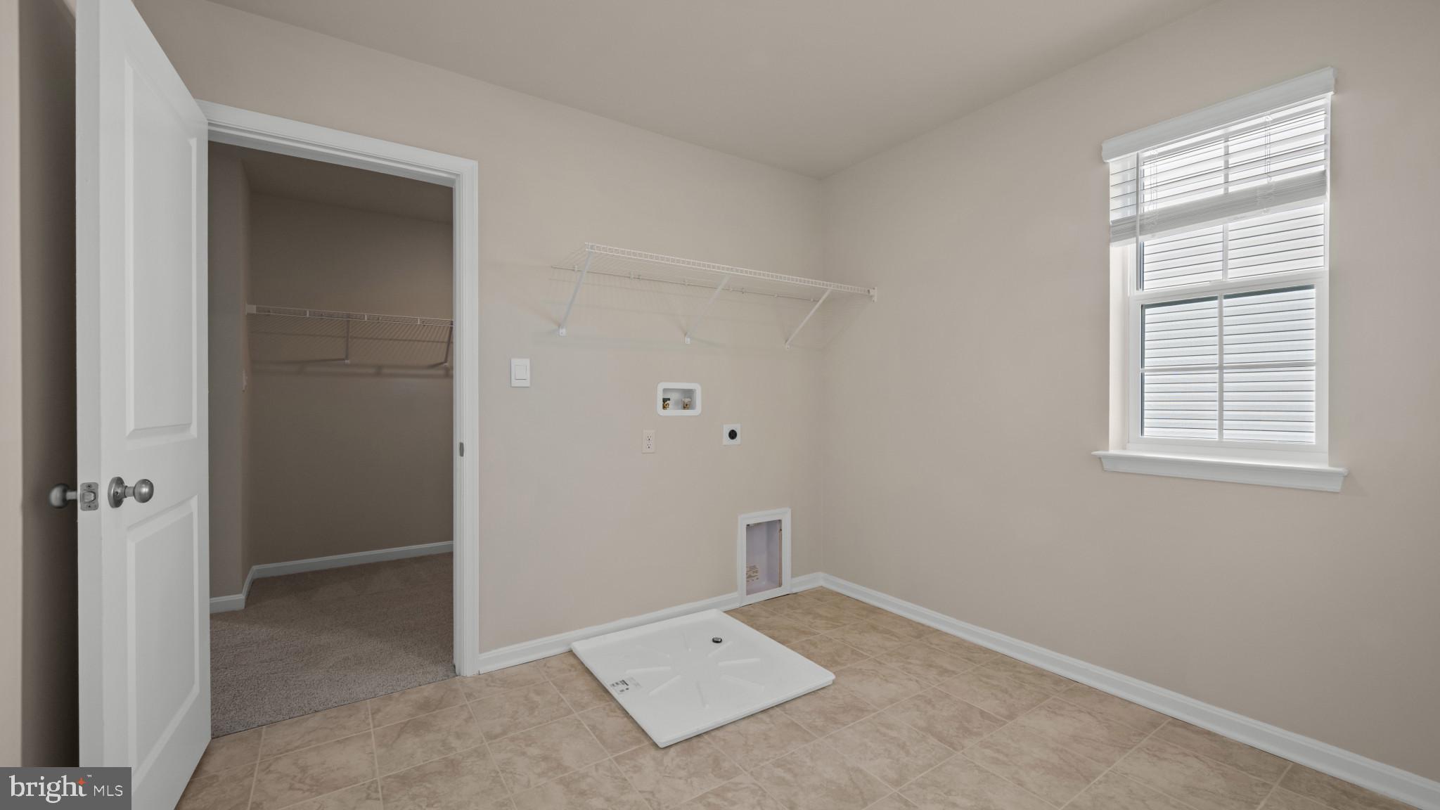 6 Comes Rdg Court Rosedale, MD 21237 - Photo 32 of 51