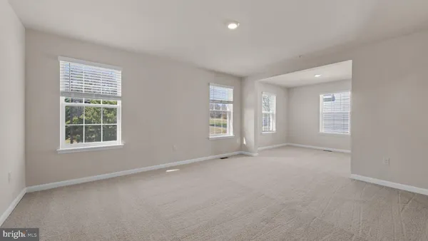 $719,990 | 6 Comes Rdg Court, Rosedale, MD 21237