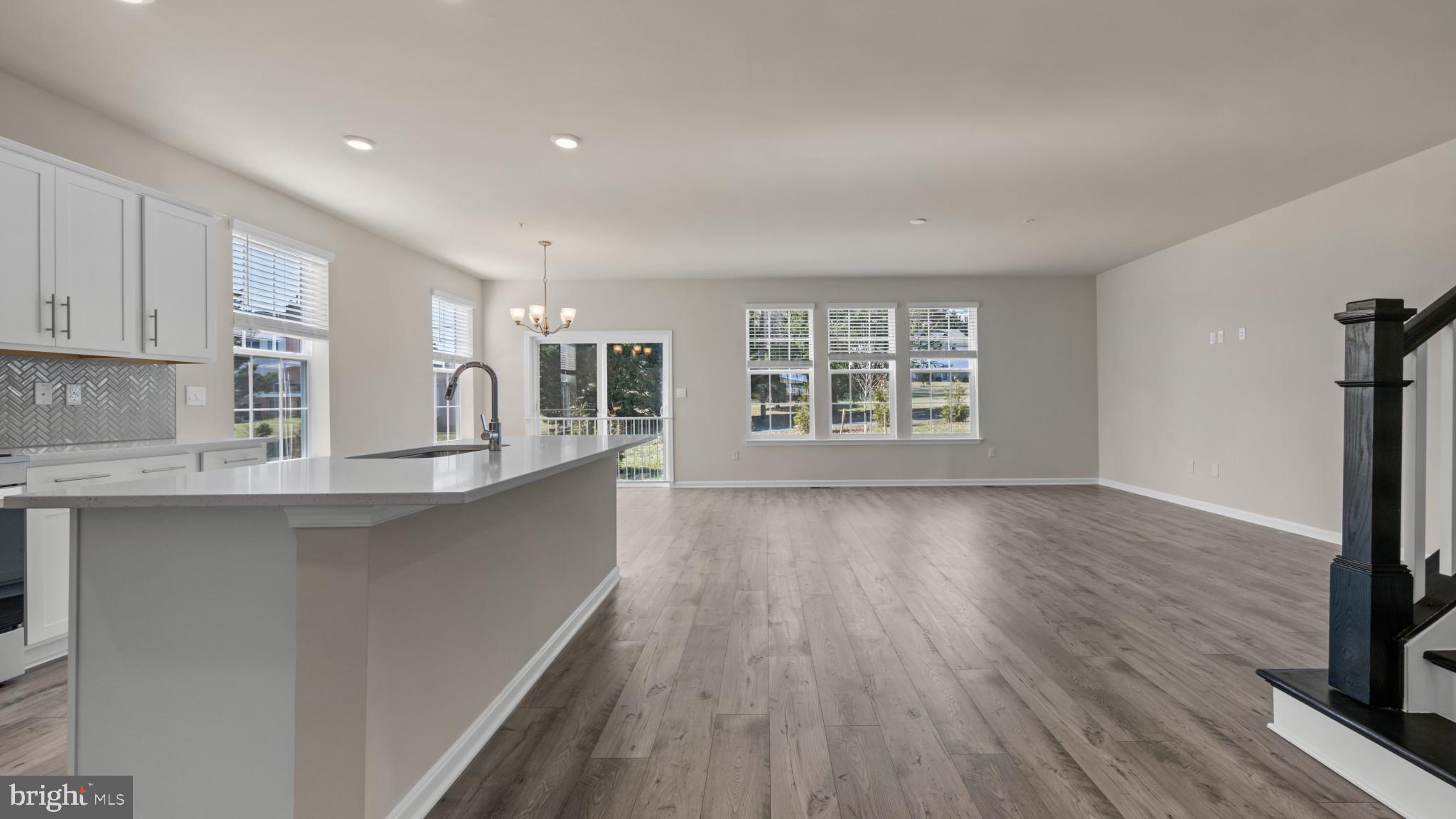 6 Comes Rdg Court Rosedale, MD 21237 - Photo 6 of 51