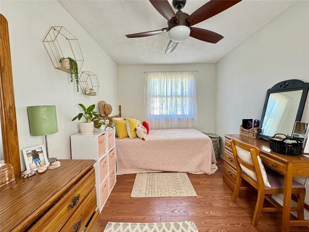 142 Partridge Run Road Gibsonia, PA 15044 - Photo 23 of 32 a bed room with a bed window and a chair