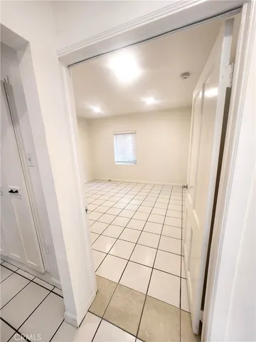 $3,200 | 2820 7th Avenue, Los Angeles, CA 90018