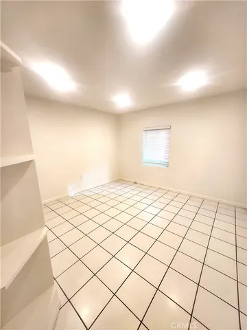 $3,200 | 2820 7th Avenue, Los Angeles, CA 90018