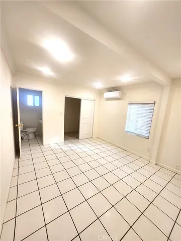 $3,200 | 2820 7th Avenue, Los Angeles, CA 90018