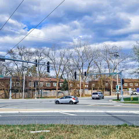 a view of a basketball court