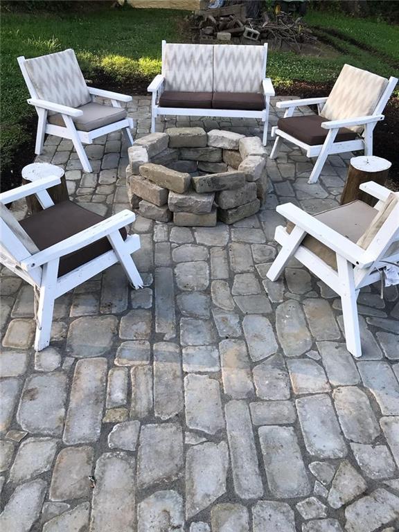 854 Falck Road McKees Rocks, PA 15136 - Photo 14 of 16