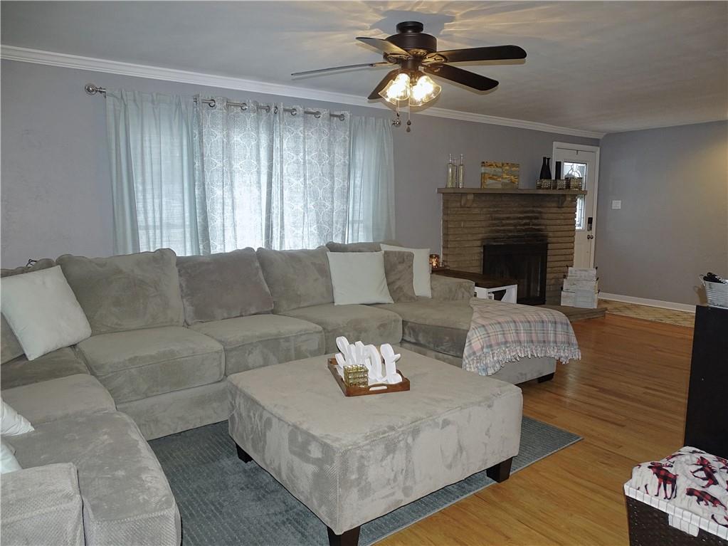 854 Falck Road McKees Rocks, PA 15136 - Photo 4 of 16