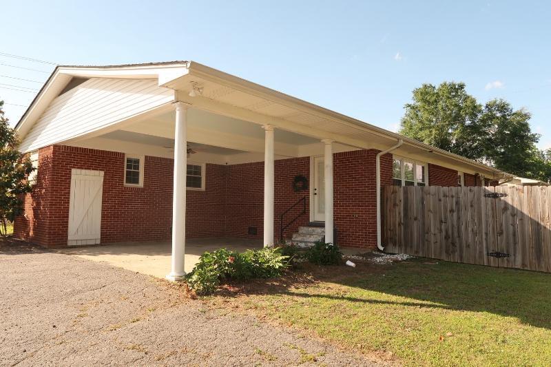 14840 Highway 15 Ripley, MS 38663 - Photo 5 of 28 5 carport