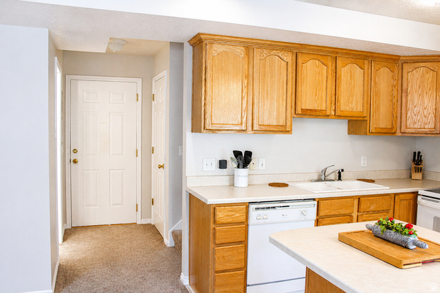 620 North Fairfield Road, Unit 10 Layton, UT 84041 - Photo 7 of 17