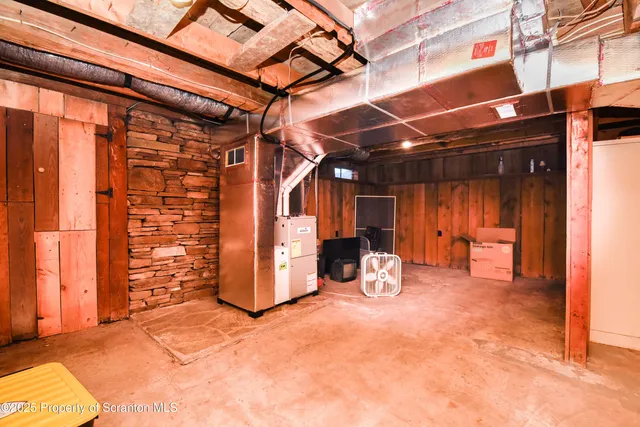 a view of a storage & utility room