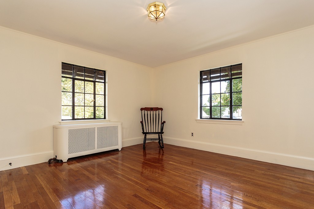 10 Essex Road Belmont, MA 02478 - Photo 15 of 22 Gallery Image 15