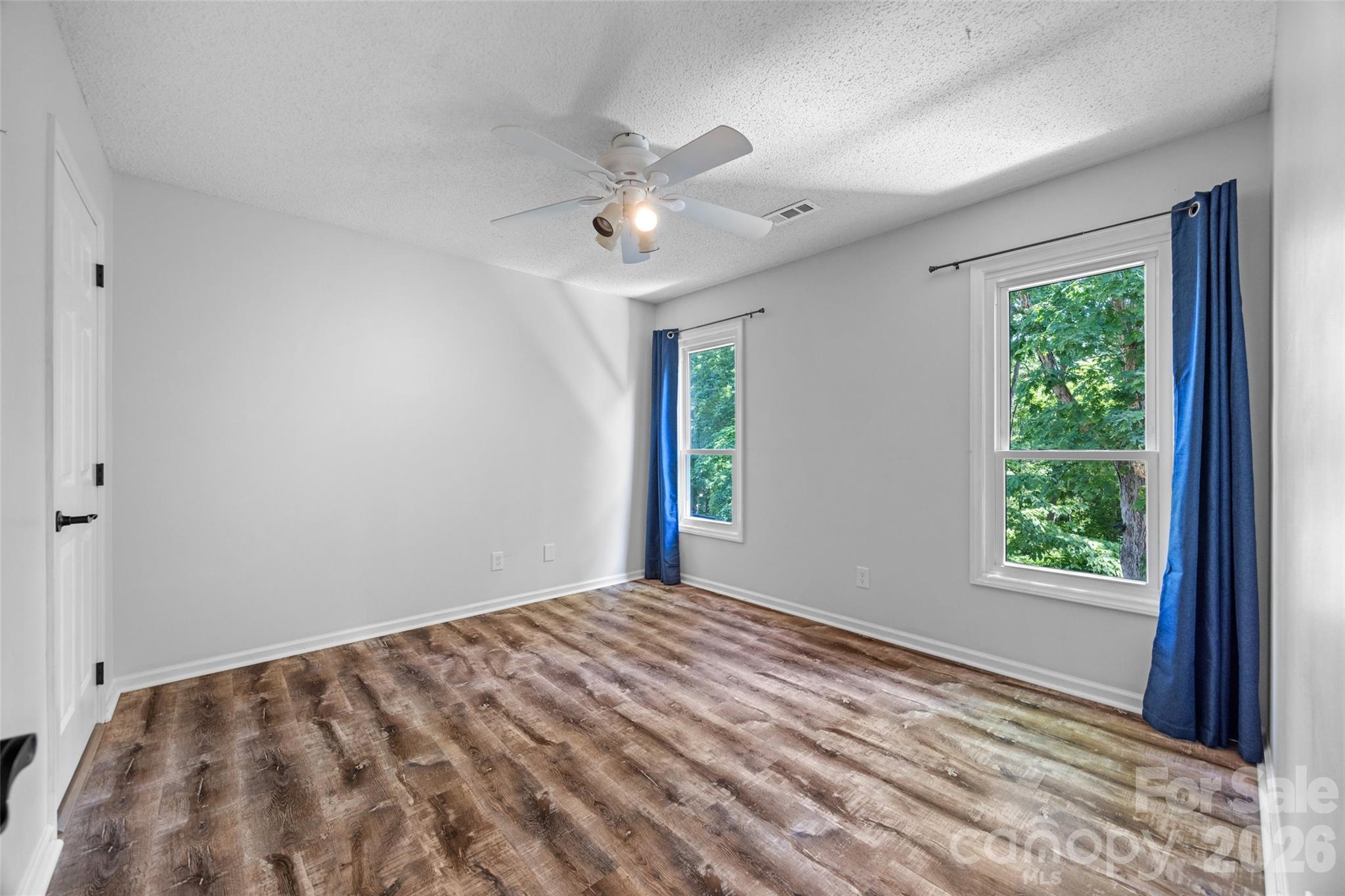 7057 Mariners Court Tega Cay, SC 29708 - Photo 18 of 44