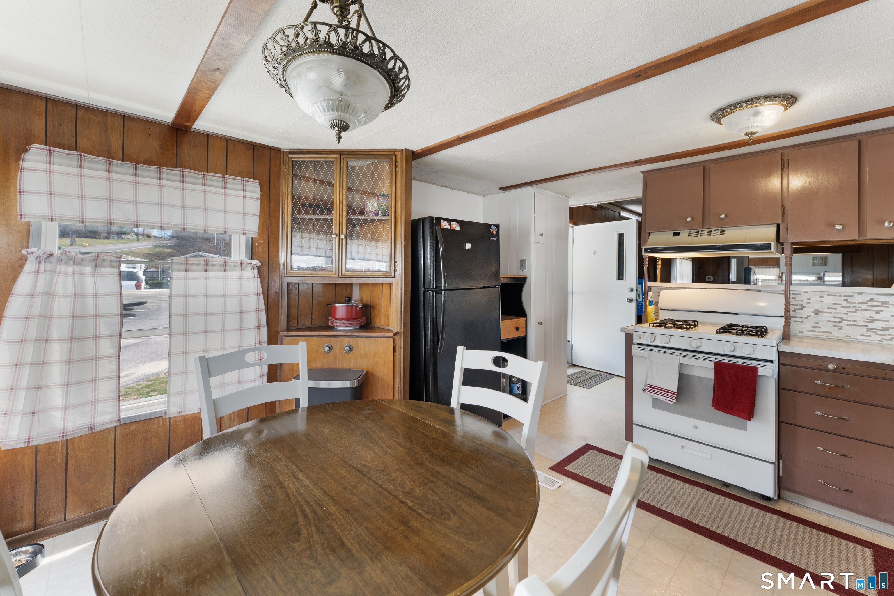 210 Bundy Hill Road Lisbon, CT 06351 - Photo 9 of 24