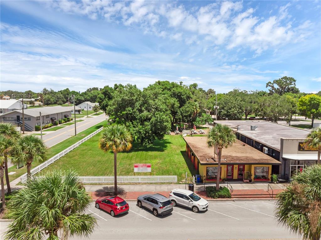 East Maud Street Tavares, FL 32778 - Photo 16 of 30