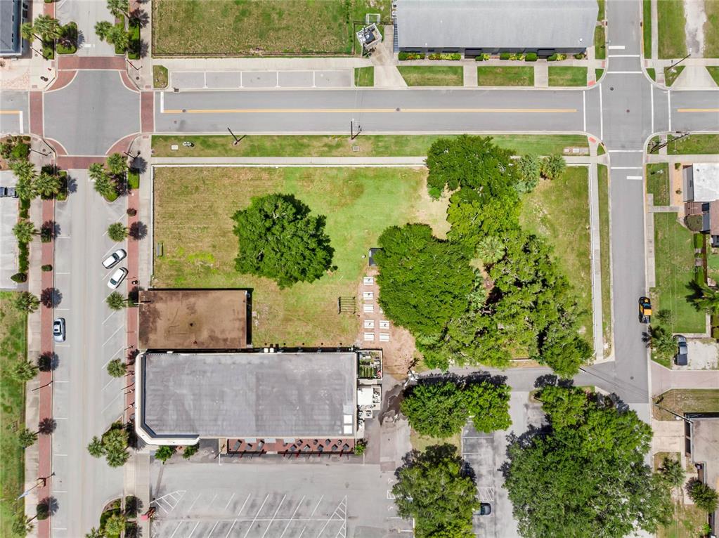 East Maud Street Tavares, FL 32778 - Photo 18 of 30