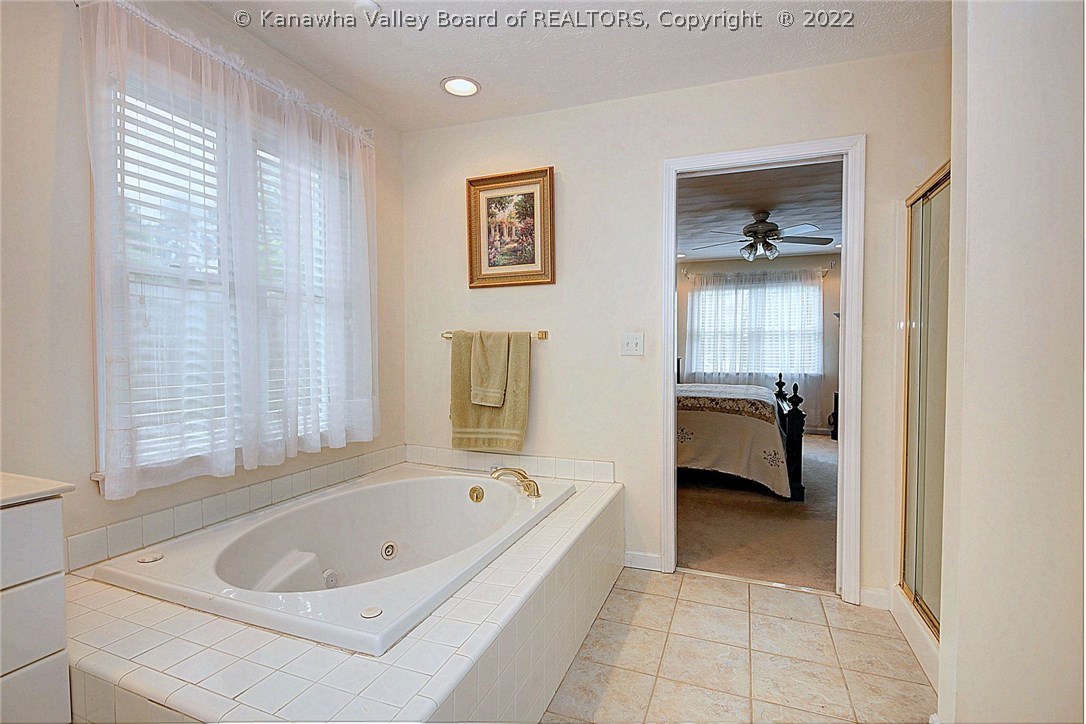 449 Scott Depot Road Scott Depot, WV 25560 - Photo 13 of 30 Gallery Image 13
