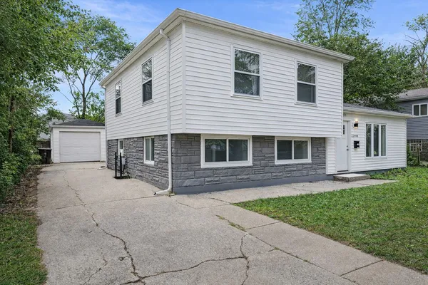 $230,000 | 22448 Jeffrey Avenue, Sauk Village, IL 60411