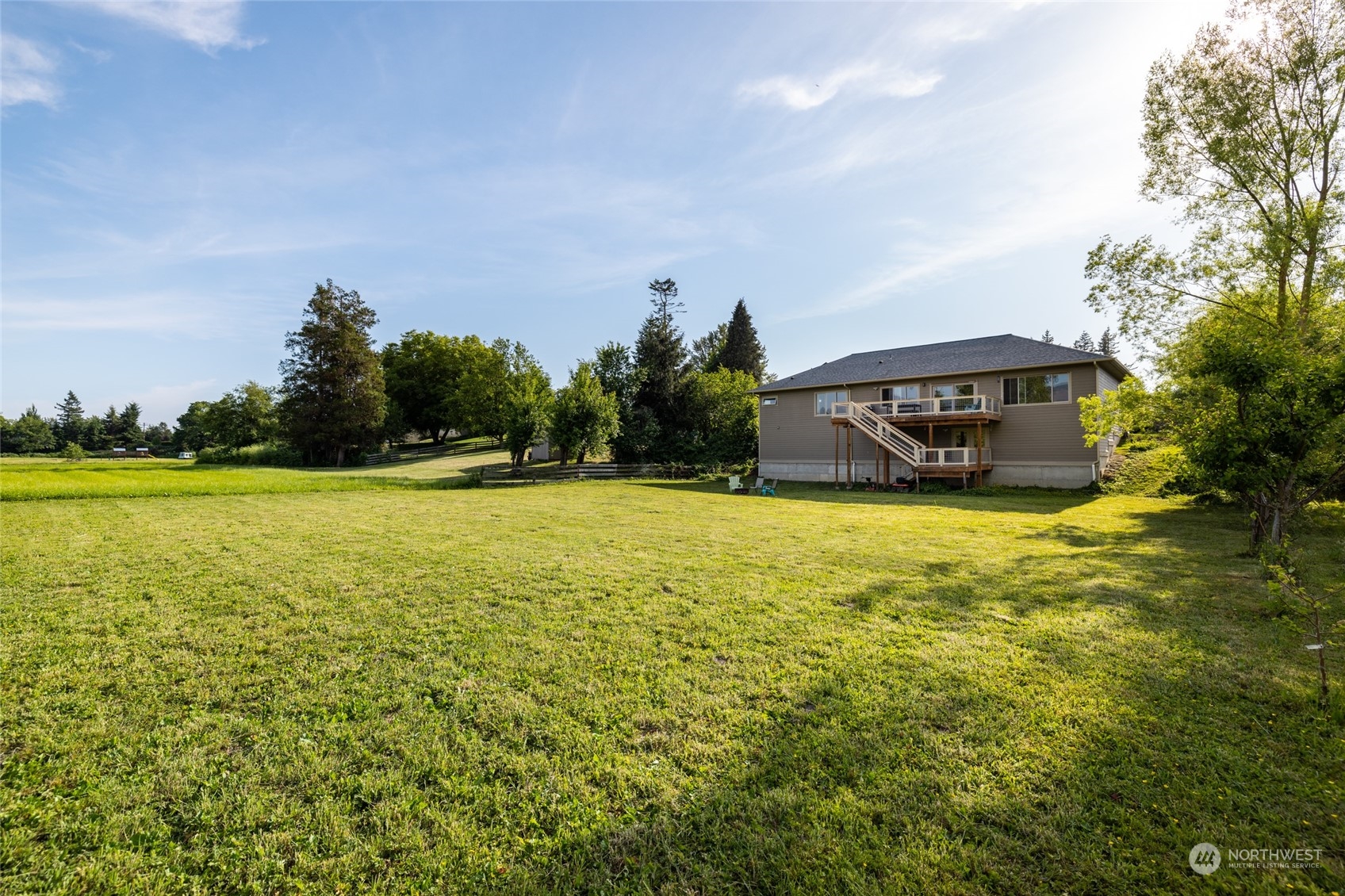 908 Mission Road Everson, WA 98247 - Photo 8 of 40 a view of a swimming pool and an outdoor seating