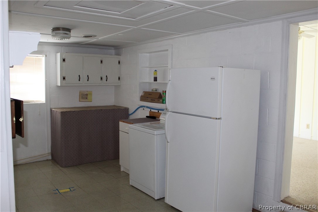 122 Cox Landing Road Topping, VA 23169 - Photo 6 of 32 Large Pantry