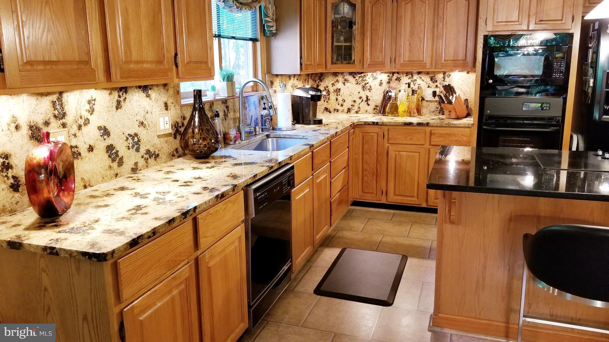 15408 Parrish Road Upperco, MD 21155 - Photo 14 of 29 Kitchen