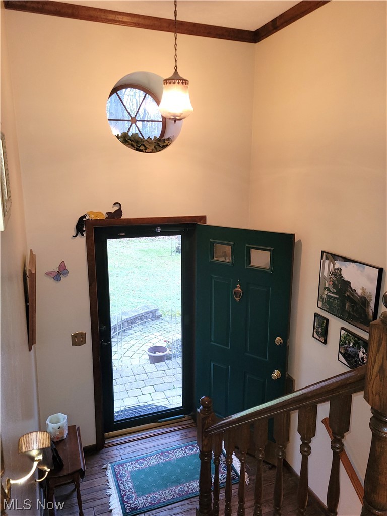 12704 Shondel Road Rittman, OH 44270 - Photo 5 of 28 Entry foyer