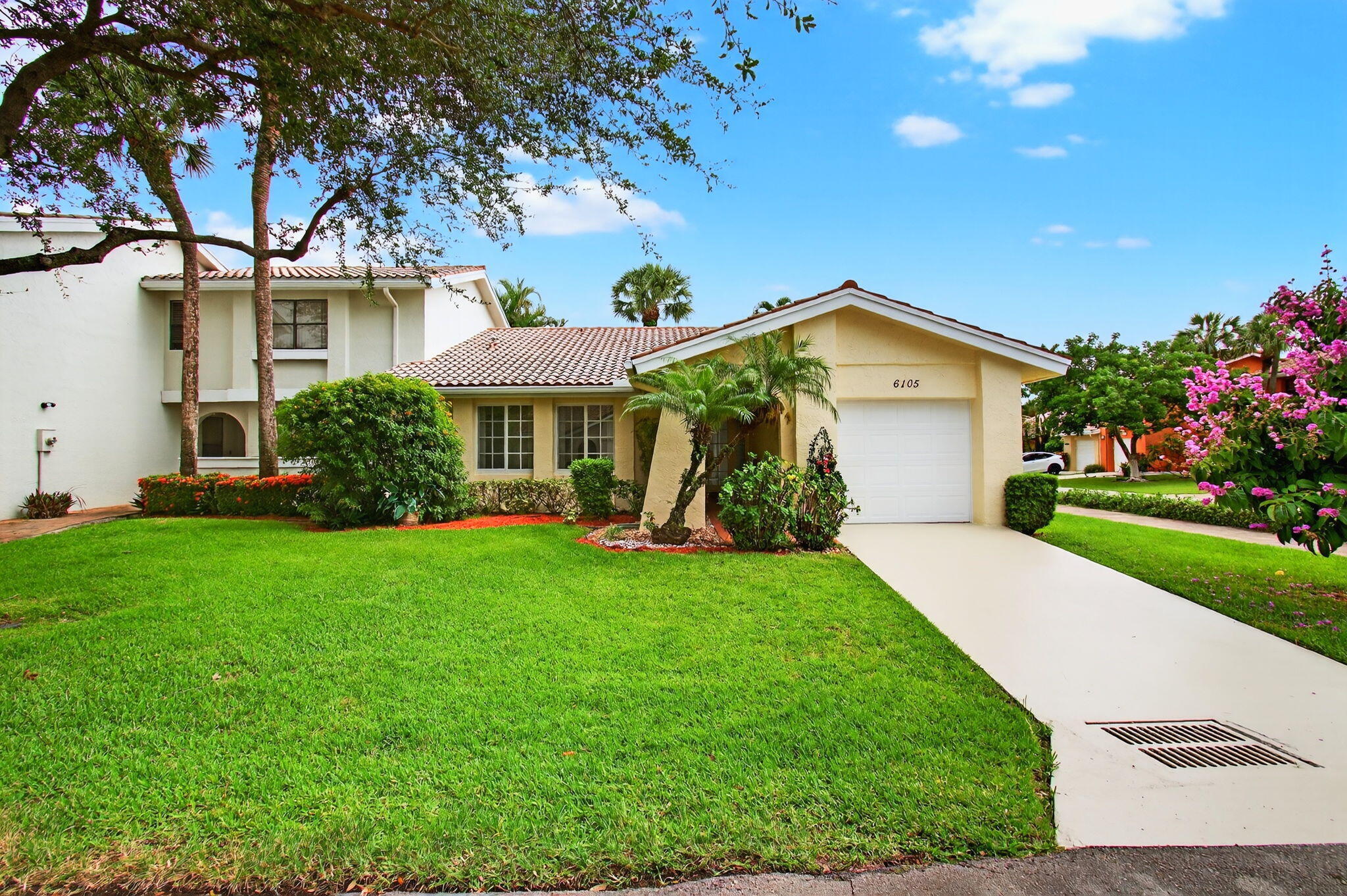 6105 Via Laguna Lane Boca Raton, FL 33433 - Photo 1 of 75 6105 VIA LAGUNA LN, 3/2/ CORNER VILLA