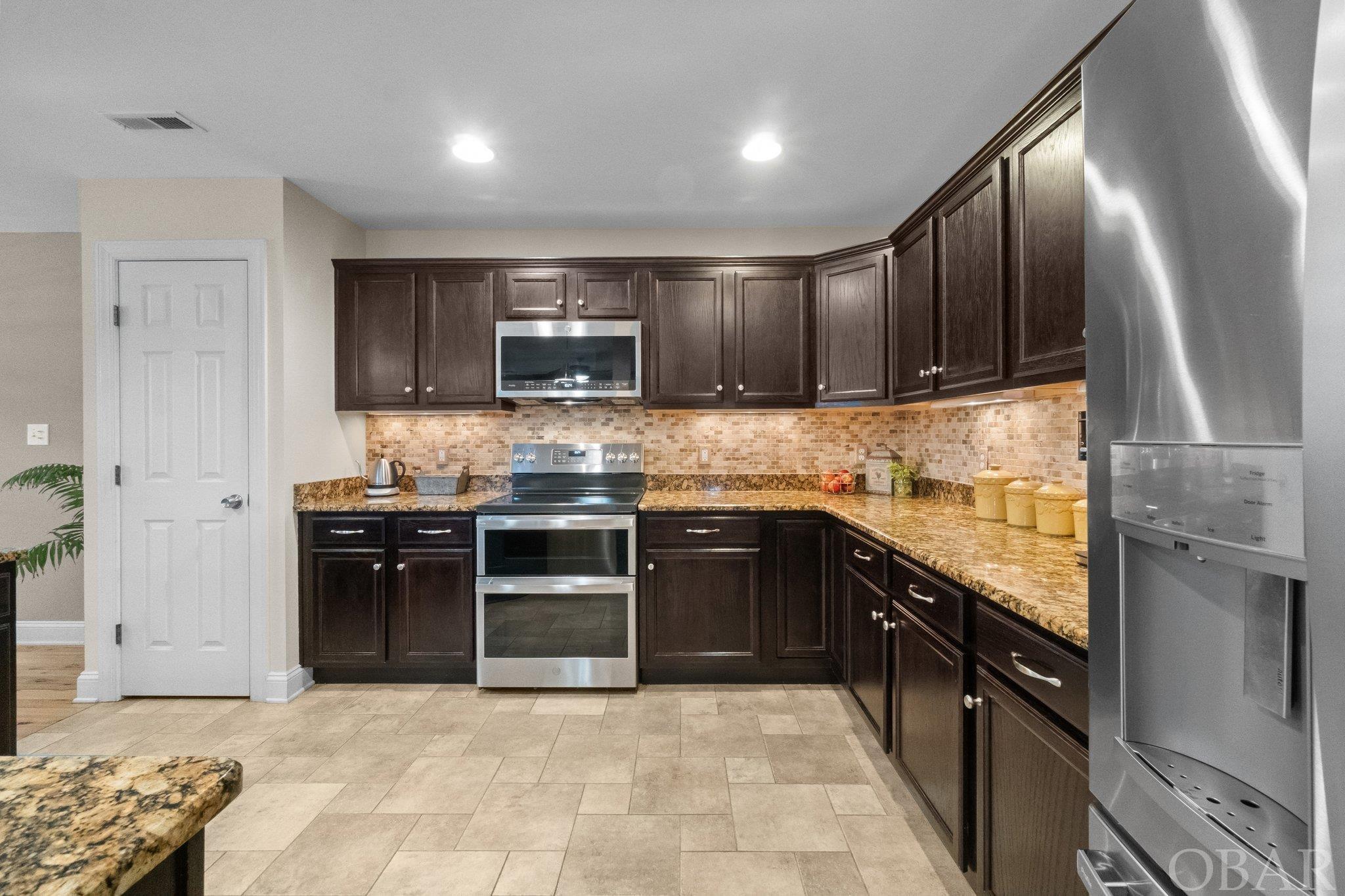 307 Duck Road Southern Shores, NC 27949 - Photo 10 of 49