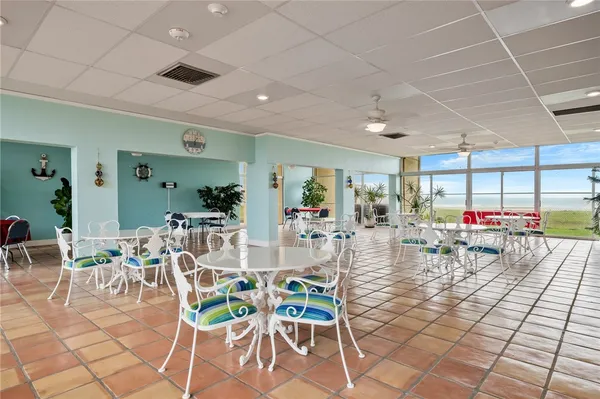 $339,500 | 4242 Gulfbreeze Boulevard, Unit 302, Corpus Christi, TX 78402