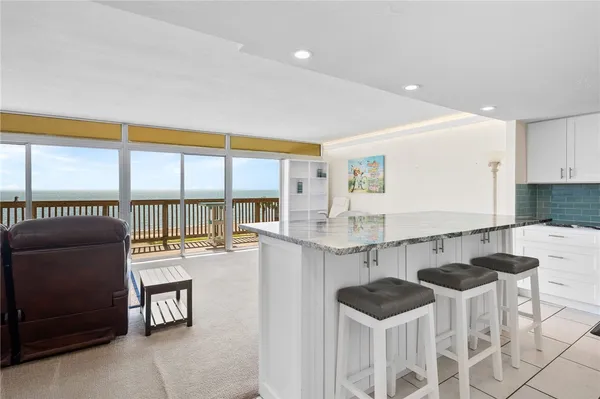 $339,500 | 4242 Gulfbreeze Boulevard, Unit 302, Corpus Christi, TX 78402