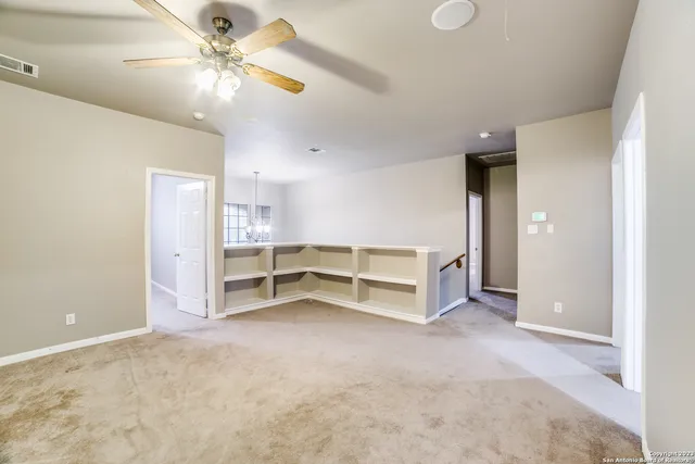 $2,400 | 7 Brentcove, San Antonio, TX 78254