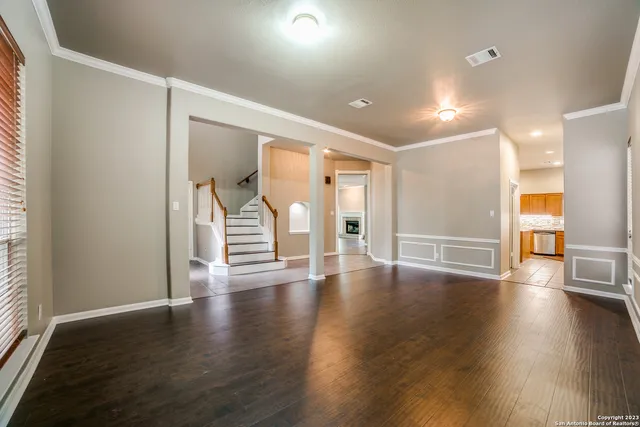 $2,400 | 7 Brentcove, San Antonio, TX 78254