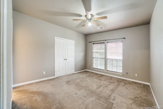 $2,400 | 7 Brentcove, San Antonio, TX 78254